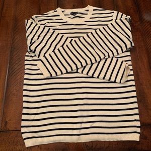 Gap striped crew neck sweater